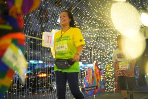 BIB: 50240, 60062
                            <button type="button" onclick="openModal(21750952)" class="btn btn-primary btn-sm float-right btn-popup" data-toggle="modal" data-target=".modal-high-quality">
                        <i class="fas fa-shopping-cart"></i> Add to Cart
                    </button>
                                            <button type="button" onclick="isThisMe(21750952, true)" class="btn btn-success btn-sm float-right btn-popup btn-isme hidden" data-toggle="tooltip" data-placement="bottom" title="นี่คือรูปของคุณใช่ไหม คลิกที่นี่เพื่อเอาเข้าอัลบั้ม">
                        <i class="fas fa-plus"></i> Add to album
                    </button>
                    <button type="button" onclick="isThisMe(21750952, false)" class="btn btn-warning btn-sm float-right btn-popup btn-isnotme hidden">
                        <i class="fas fa-ban"></i> Remove from album
                    </button>